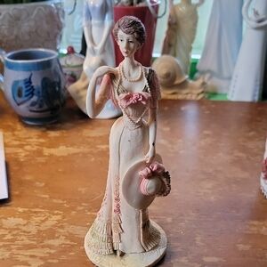 Elegant Lady Figurine in Cream and Pink